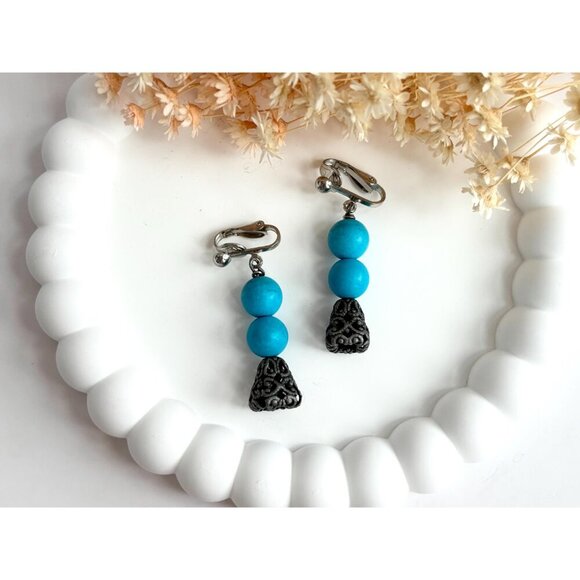 Southwest Style Faux Turquoise Silver Toned Vintage Dangle Clip On Earrings - Picture 4 of 7